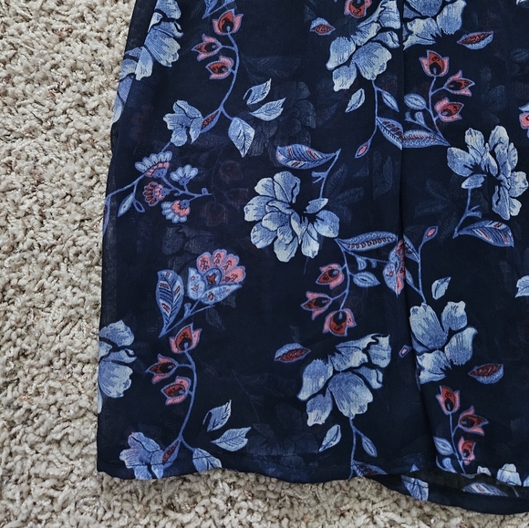 NWT Hollister Floral Maxi Skirt - xs (can fit larger) - Picture 3 of 9